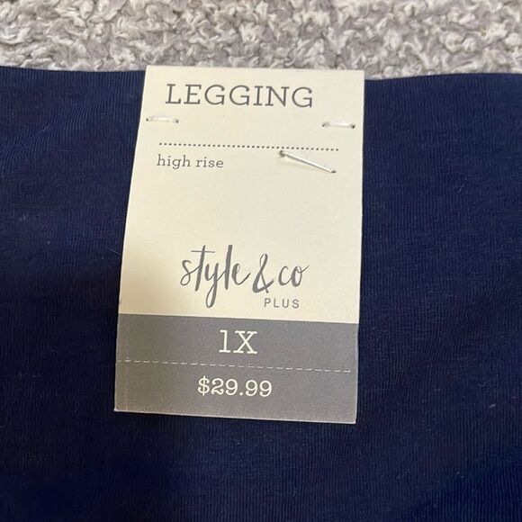 NWT - Style & Co. - 1X - Picture 7 of 7